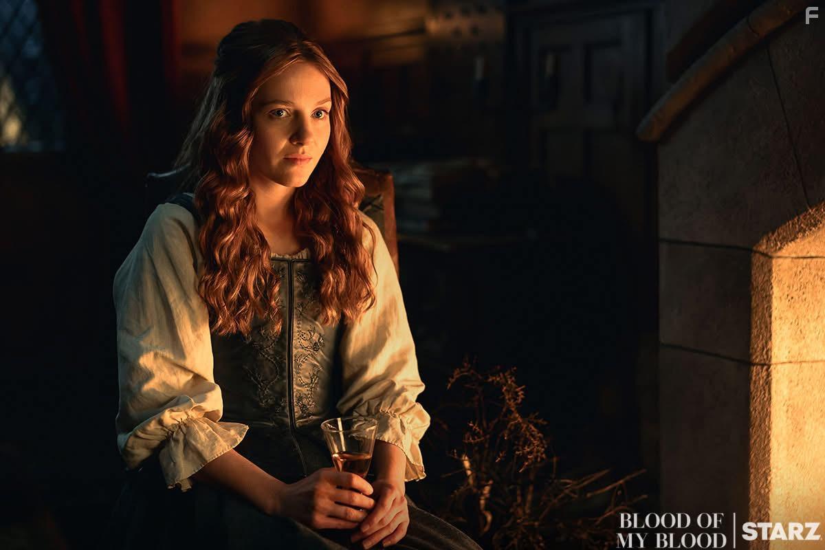 Чужестранка: Кровь от крови моей