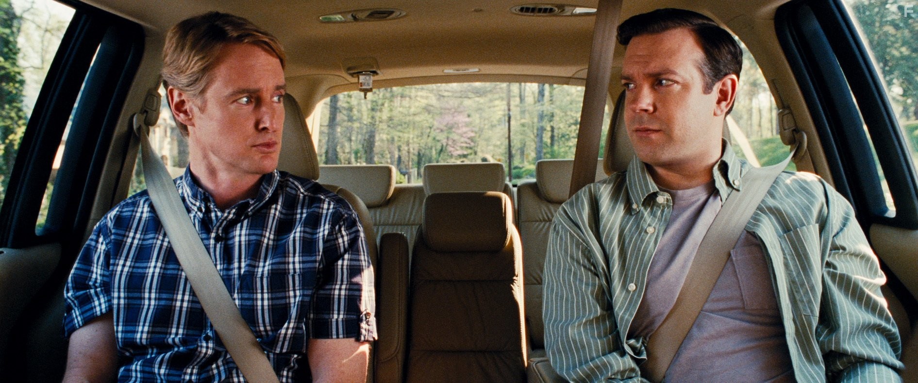 Owen Wilson and Jason Sudeikis in Безбрачная неделя (2011)