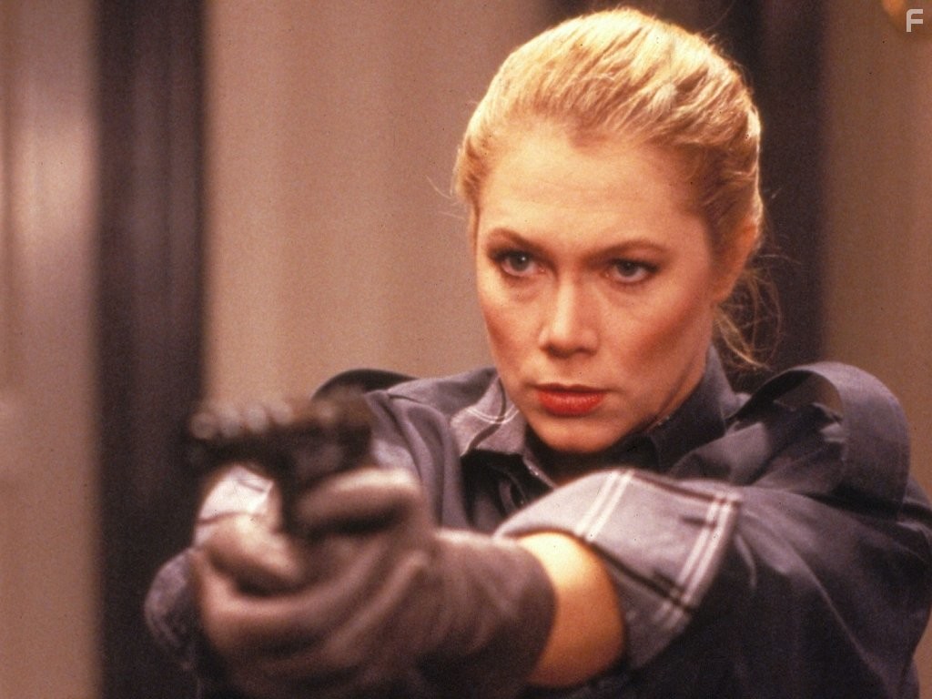 Kathleen Turner in Честь семьи Прицци (1985)