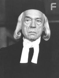 Paul Scofield in Суровое испытание (1996)