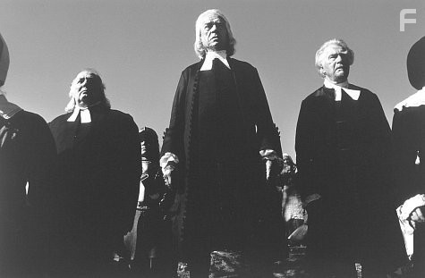 Paul Scofield, Robert Breuler, and George Gaynes in Суровое испытание (1996)