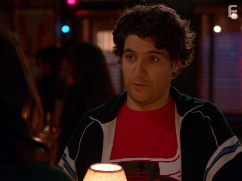 Adam Pally in Счастливый конец (2011)
