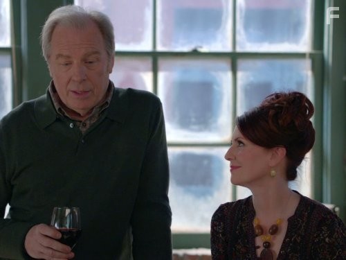 Megan Mullally and Michael McKean in Счастливый конец (2011)