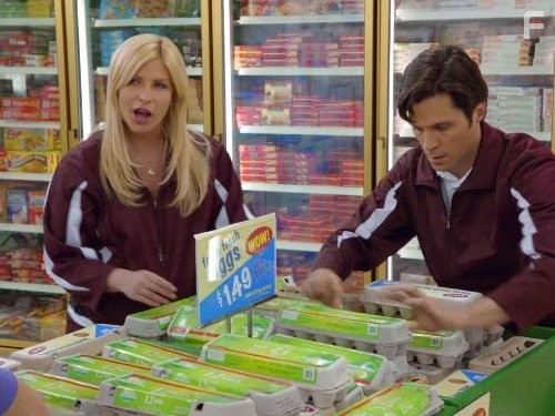 Morgan Walsh and Brice Williams in Счастливый конец (2011)