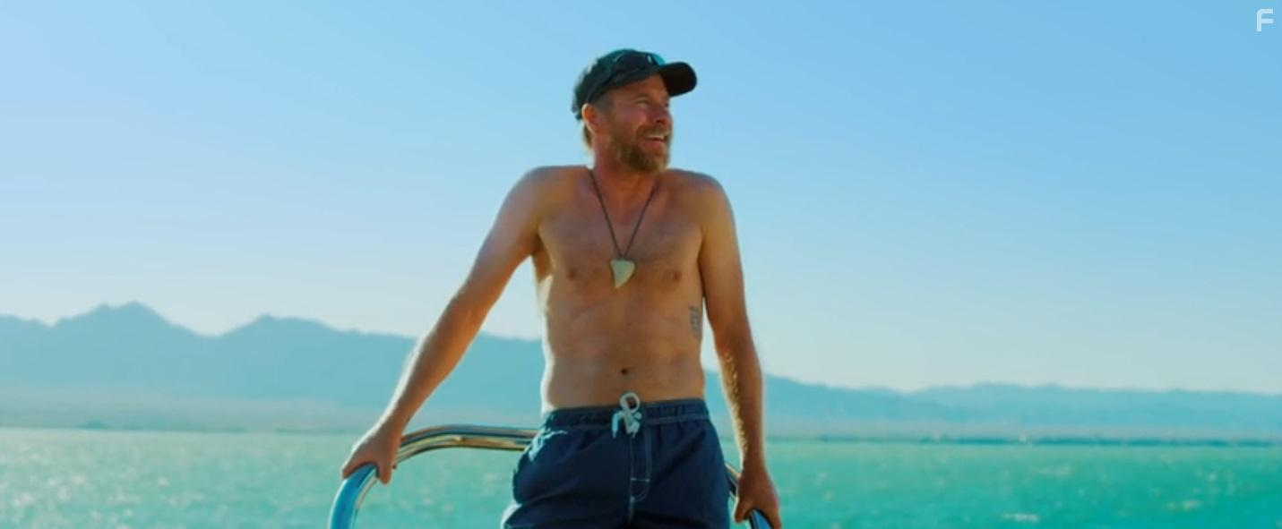 Осторожно, акула #3