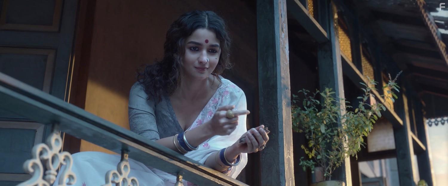 Гангубай Катавади #2