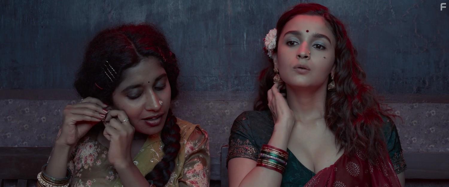 Гангубай Катавади #3