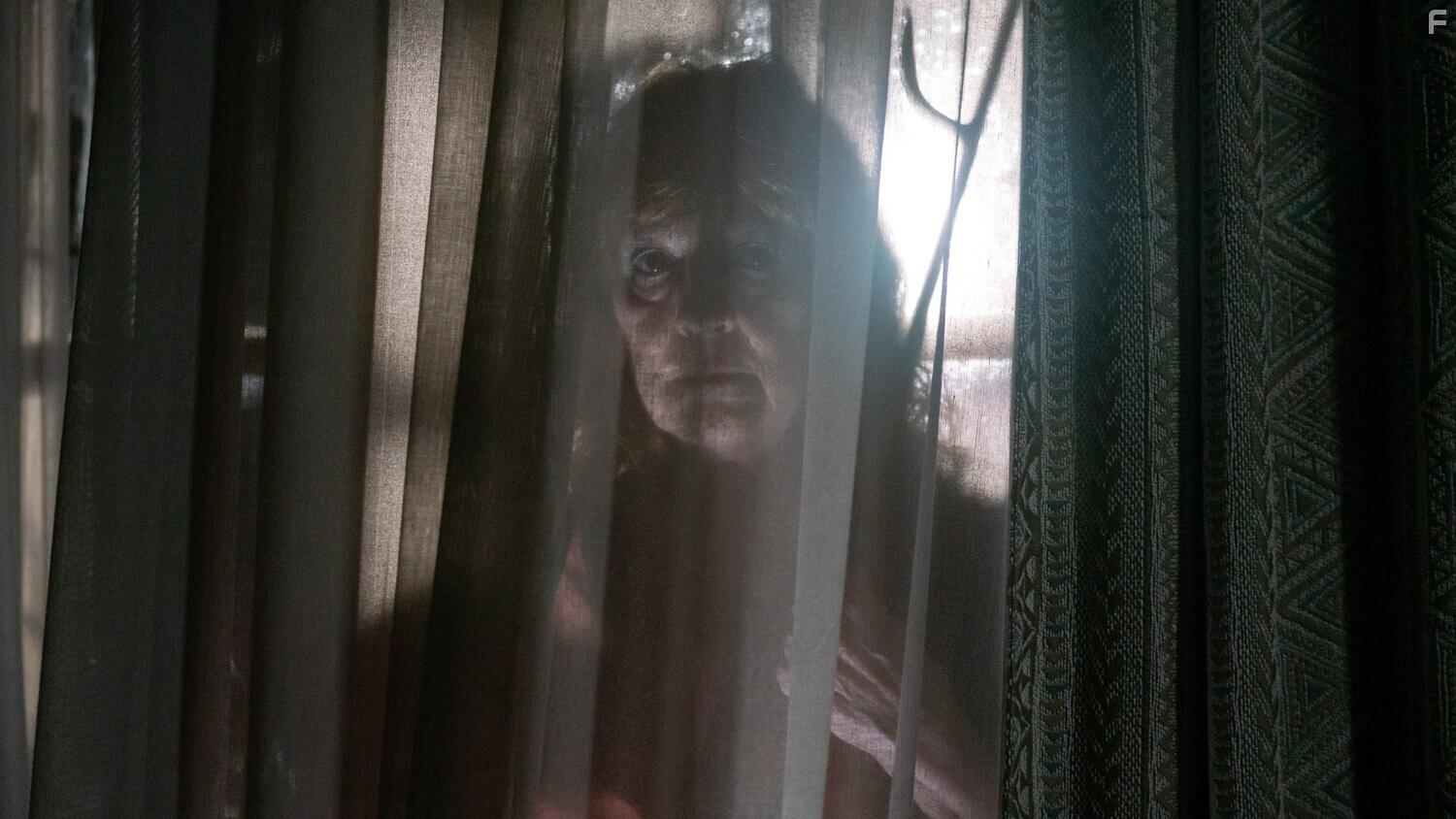 Безумная старуха #1