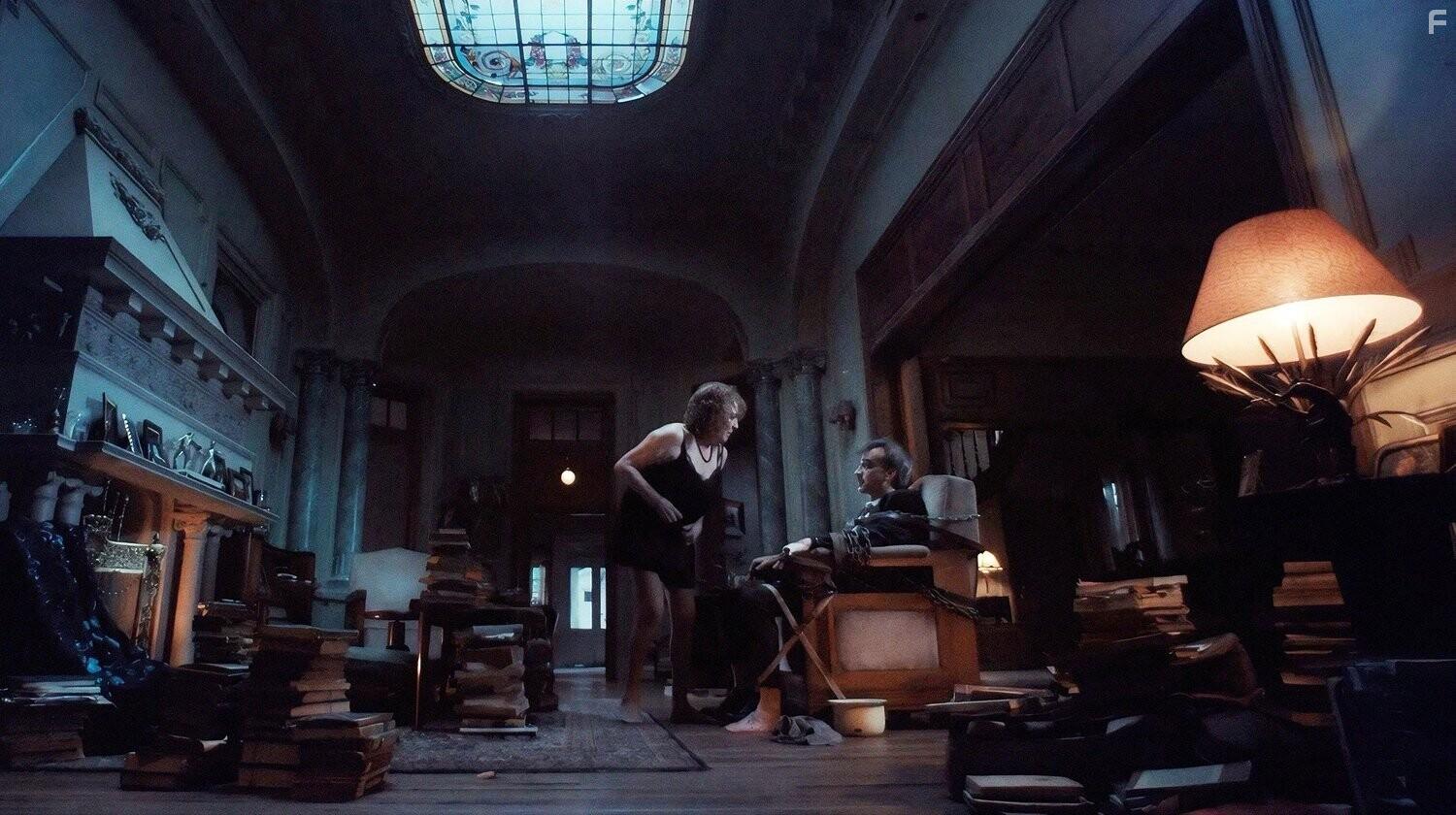 Безумная старуха #4