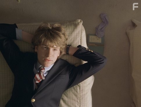 Jon Foster in Дверь в полу (2004)