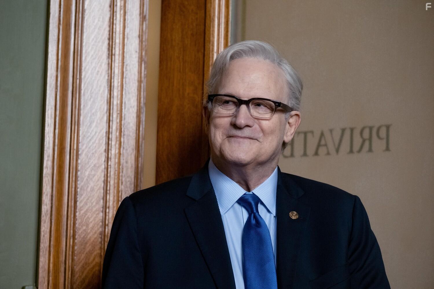 Элла Маккей