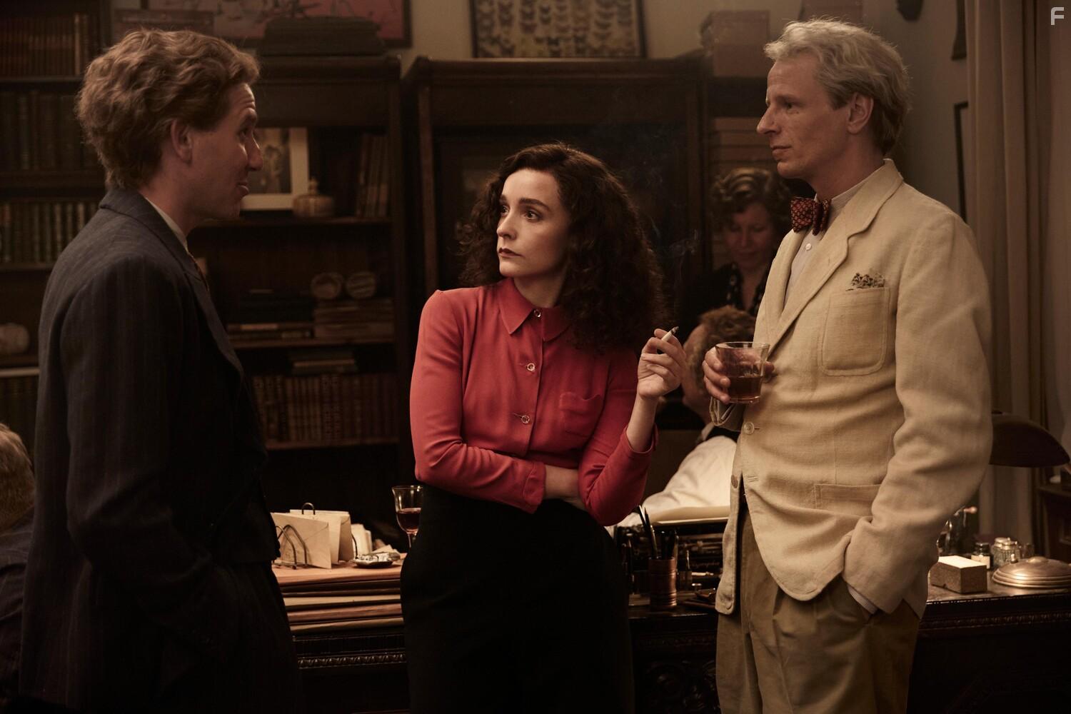 Леонора в утреннем свете #1