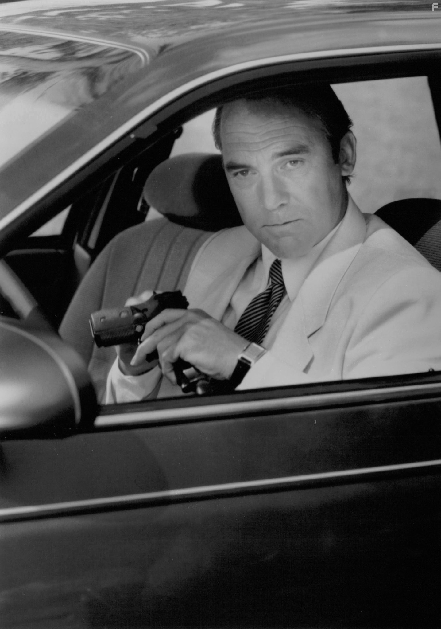 Stuart Wilson in Выход к Раю (1994)