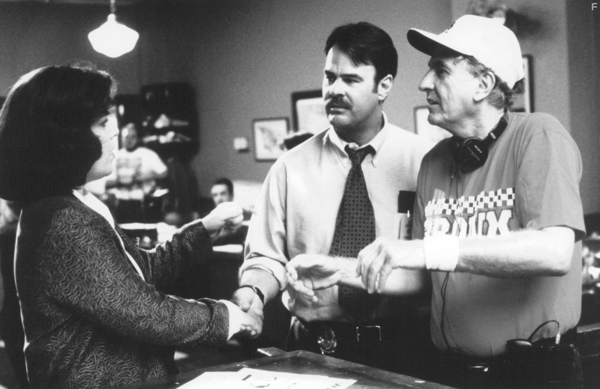 Dan Aykroyd, Garry Marshall, and Rosie O'Donnell in Выход к Раю (1994)