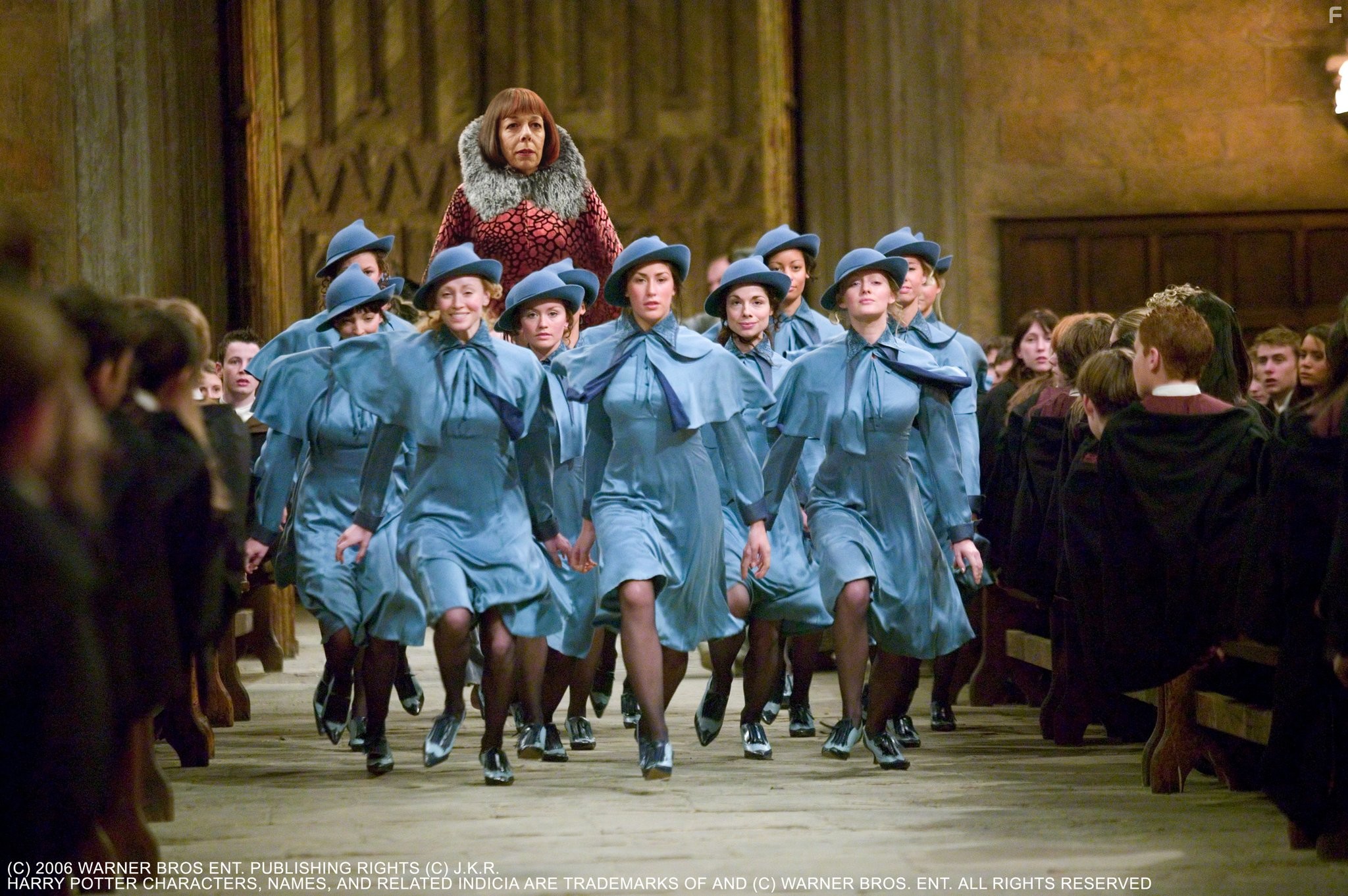 Frances de la Tour in Гарри Поттер и кубок огня (2005)