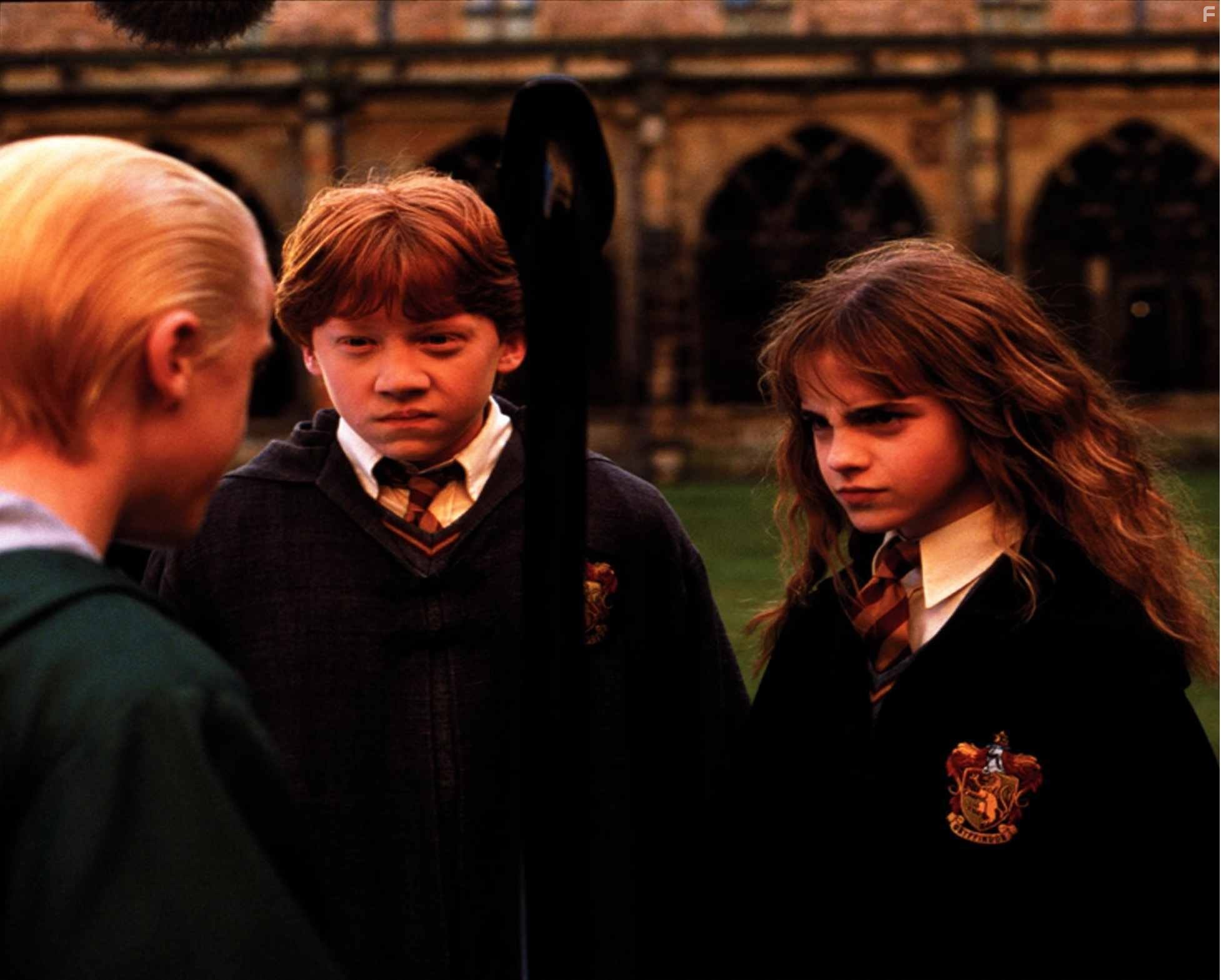 Tom Felton, Rupert Grint, and Emma Watson in Гарри Поттер и тайная комната (2002)