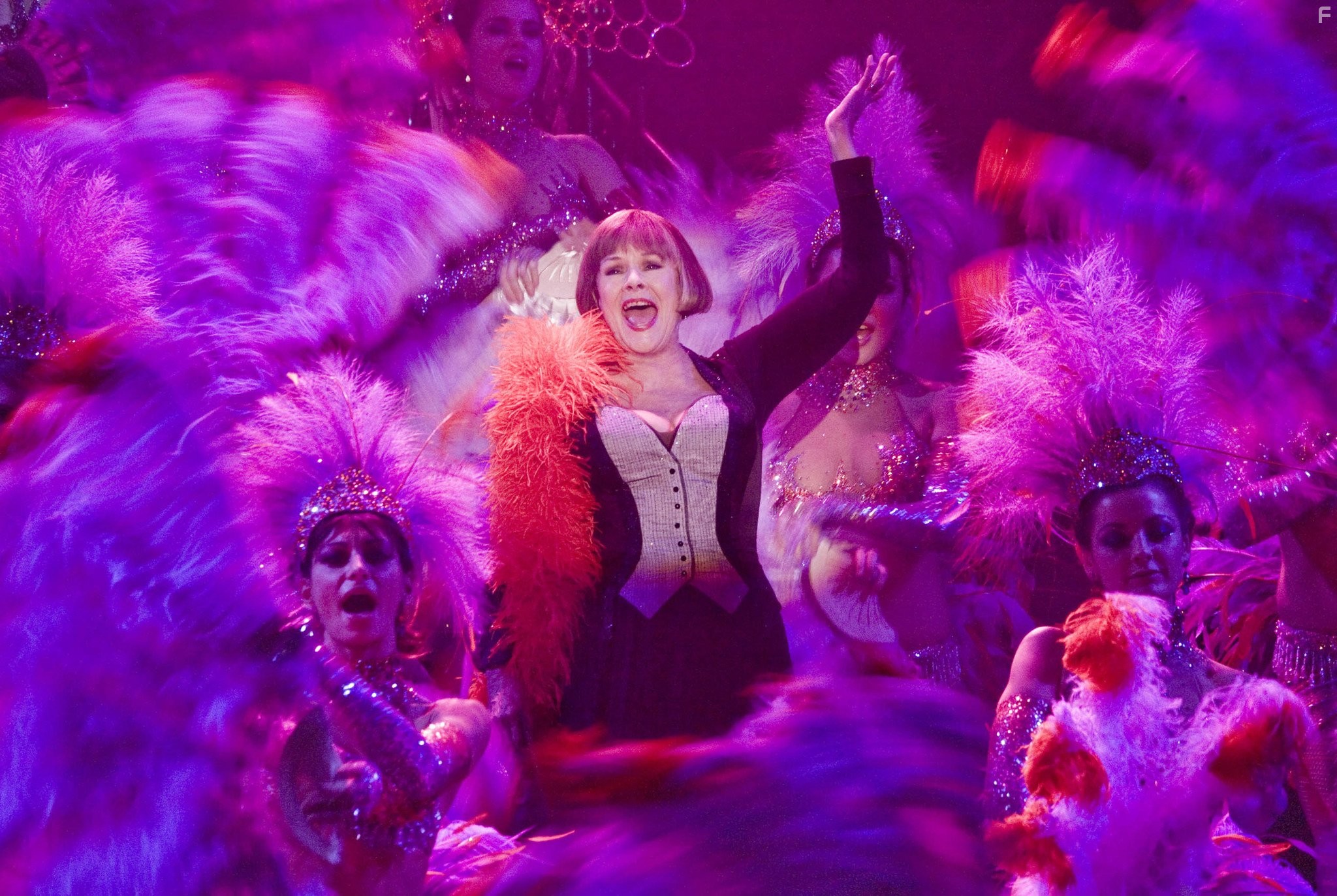 Judi Dench in Девять (2009)