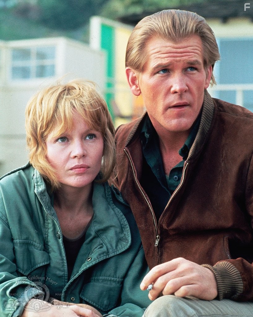 Nick Nolte and Tuesday Weld in Боевые псы (1978)
