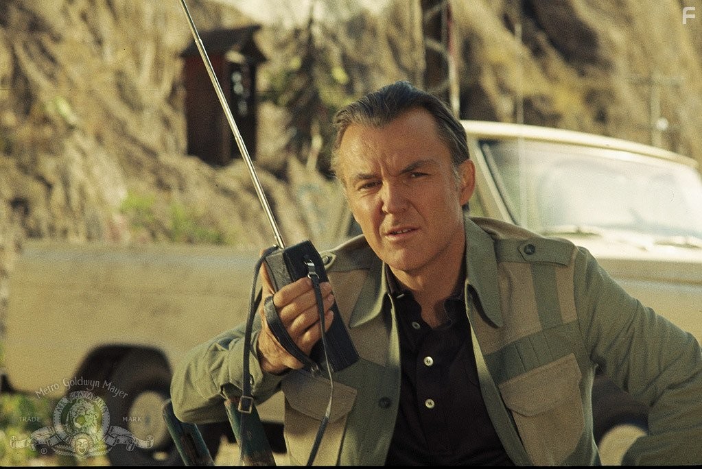 Anthony Zerbe in Боевые псы (1978)