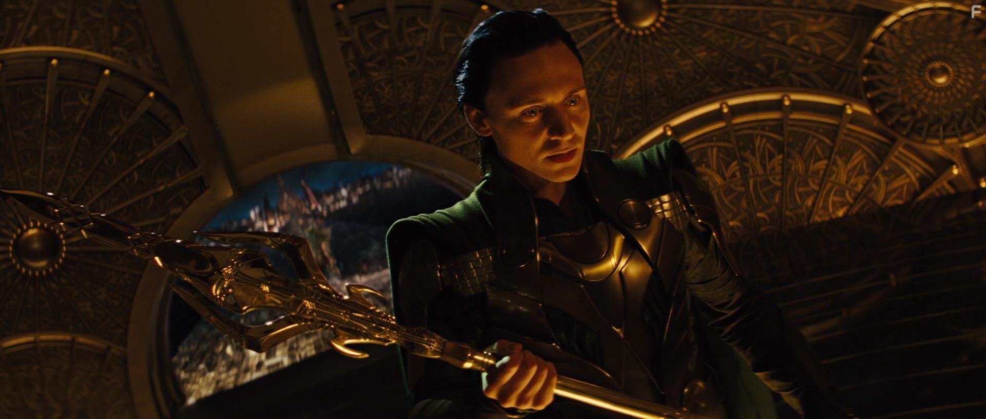 Tom Hiddleston in Тор (2011)