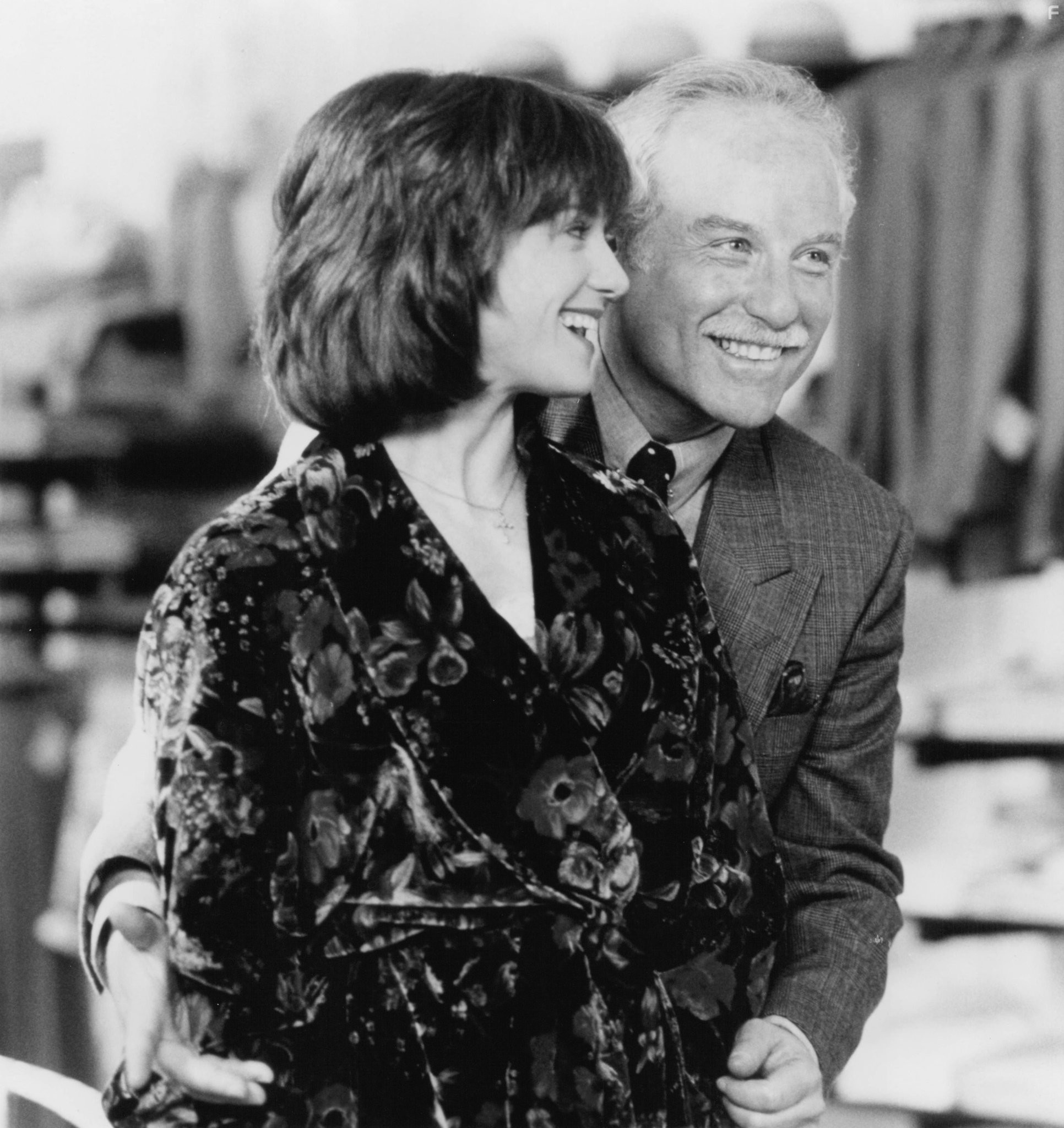 Richard Dreyfuss and Holly Hunter in Еще кружок (1991)