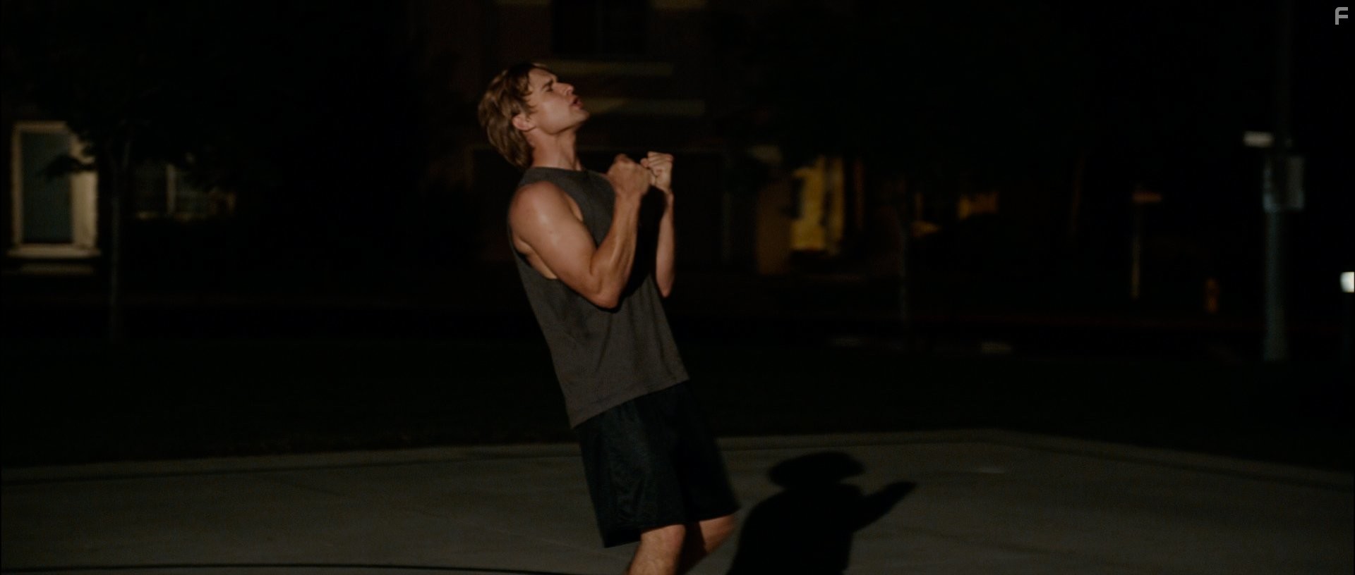 Randy Wayne in Спасти жизнь (2009)