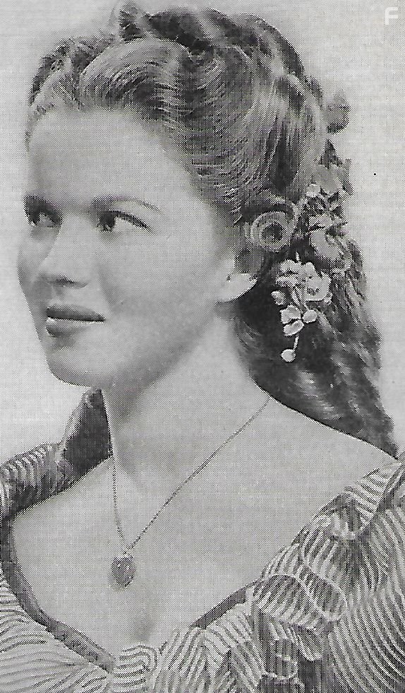 Shirley Temple in Форт Апачи (1948)