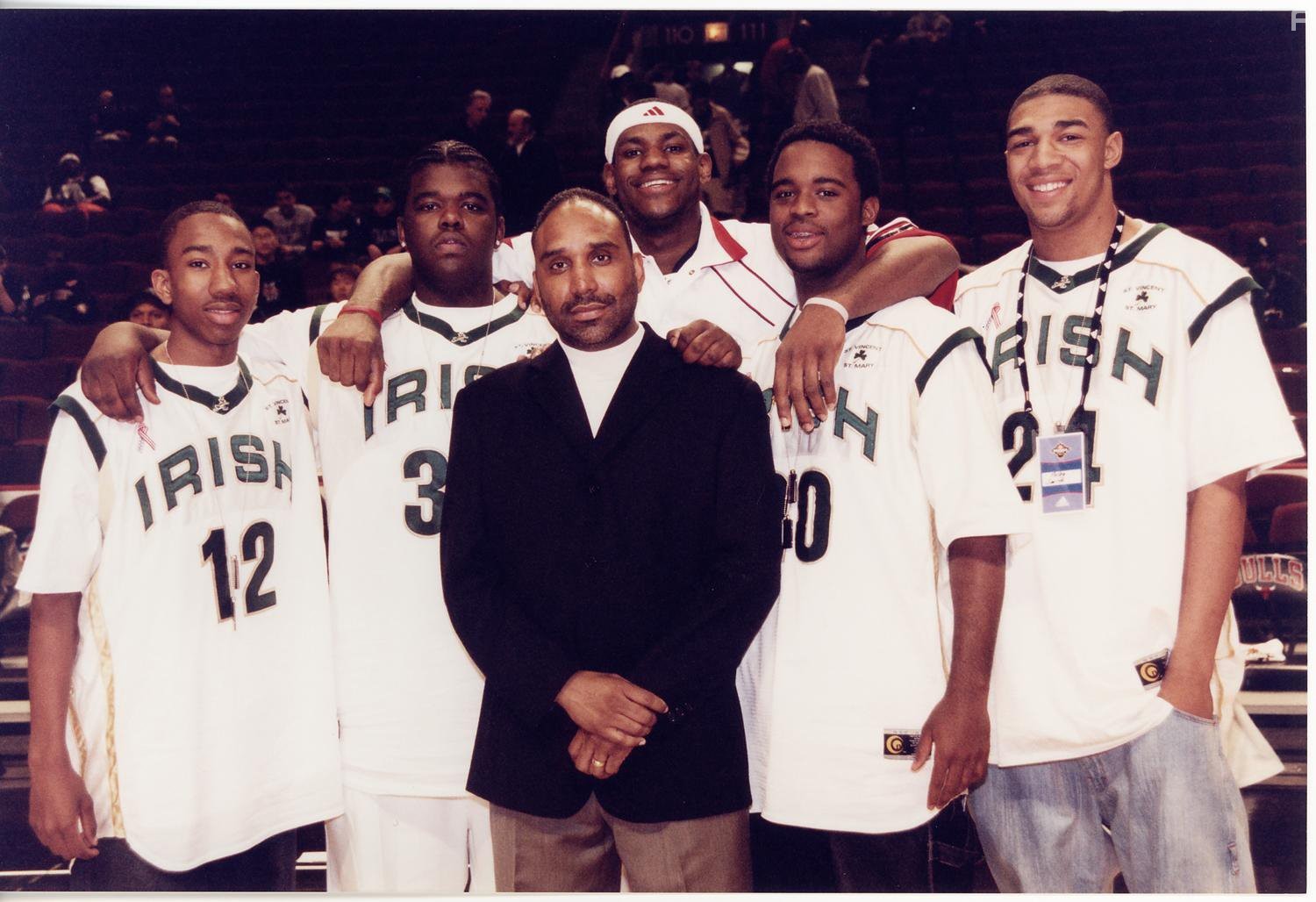 LeBron James and Dru Joyce in Больше, чем игра (2008)