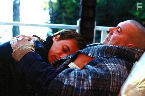 R?my Girard and St?phane Rousseau in Нашествие варваров (2003)