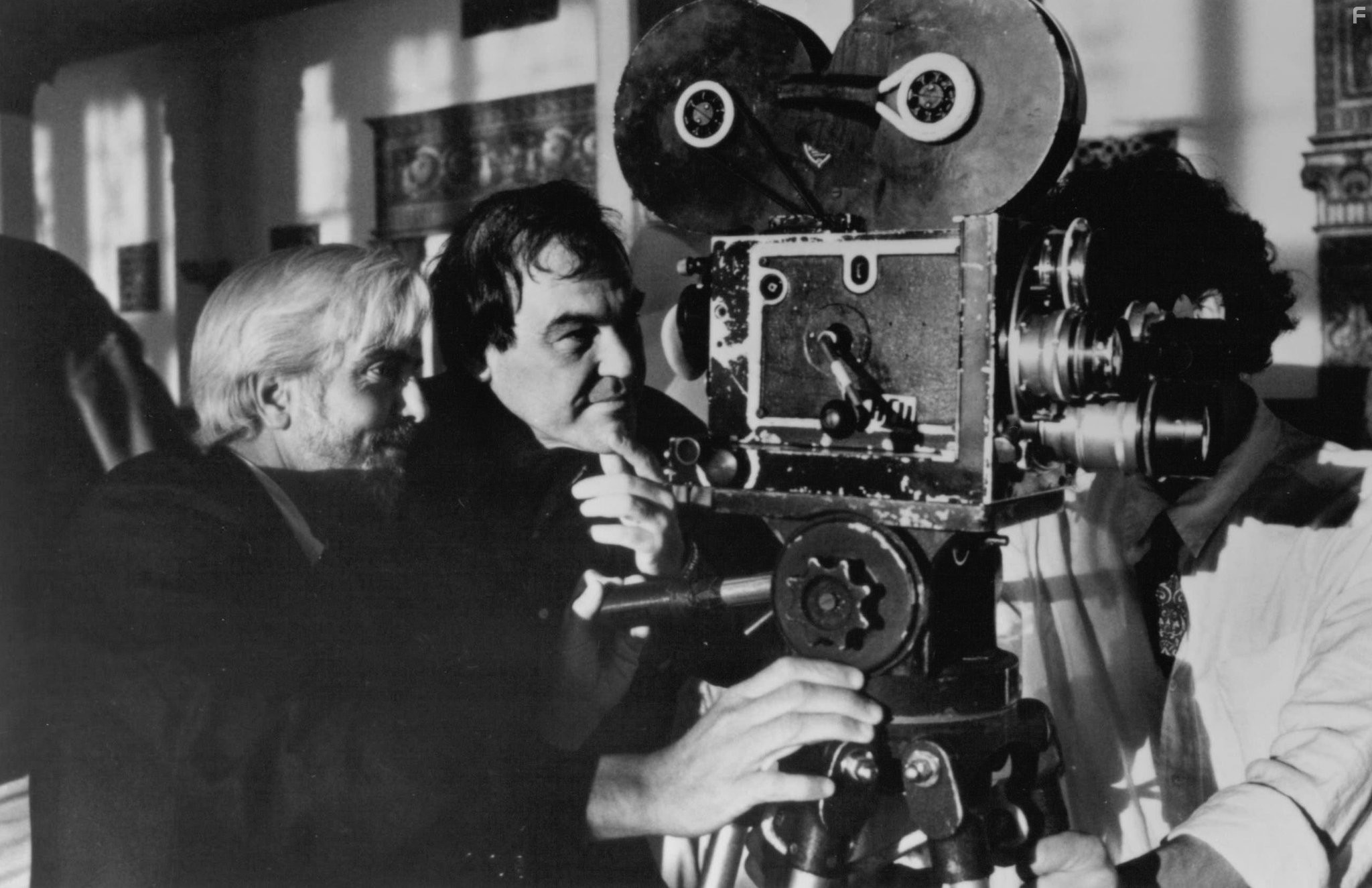 Oliver Stone and Robert Richardson in Никсон (1995)