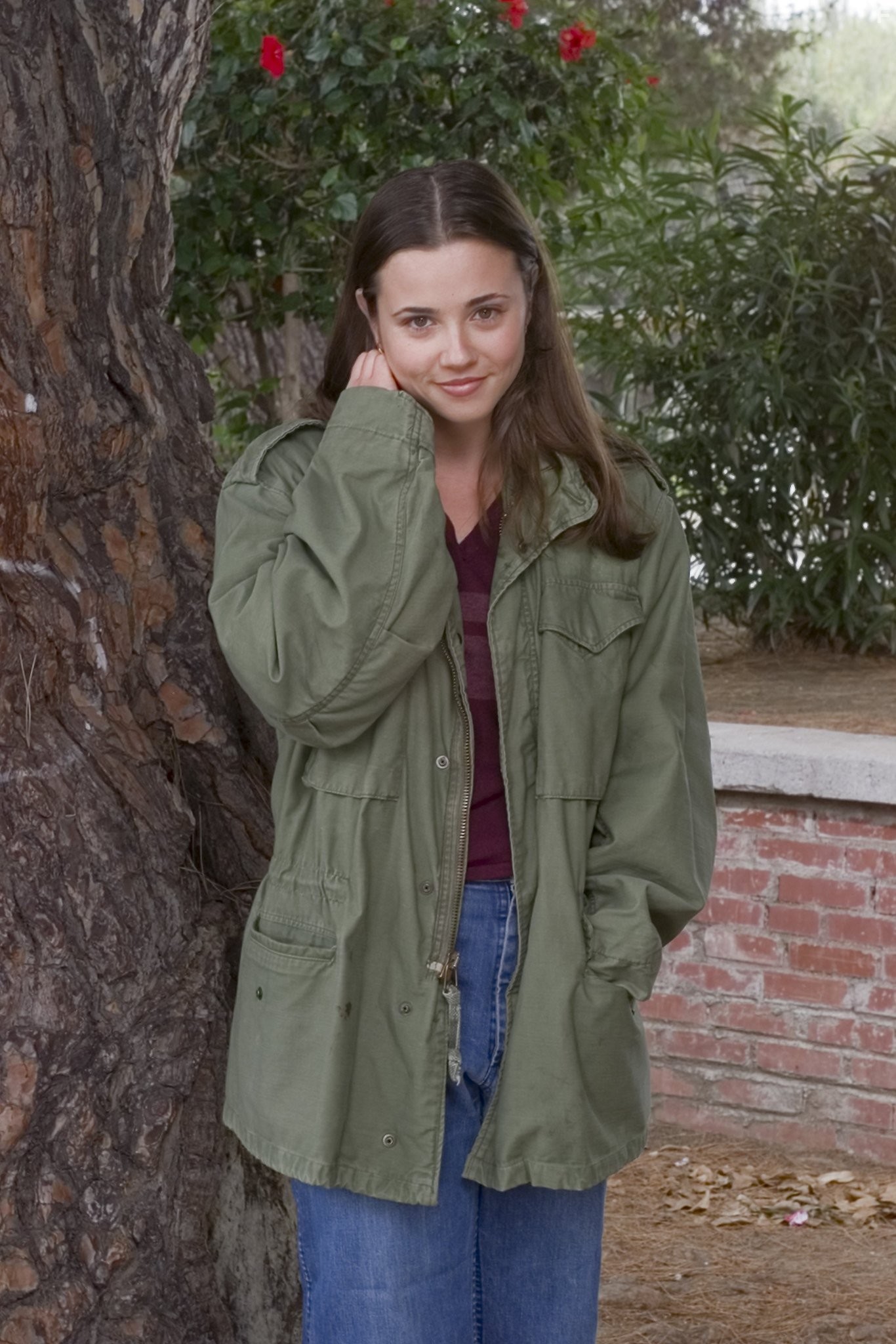 Linda Cardellini in Хулиганы и ботаны (1999)