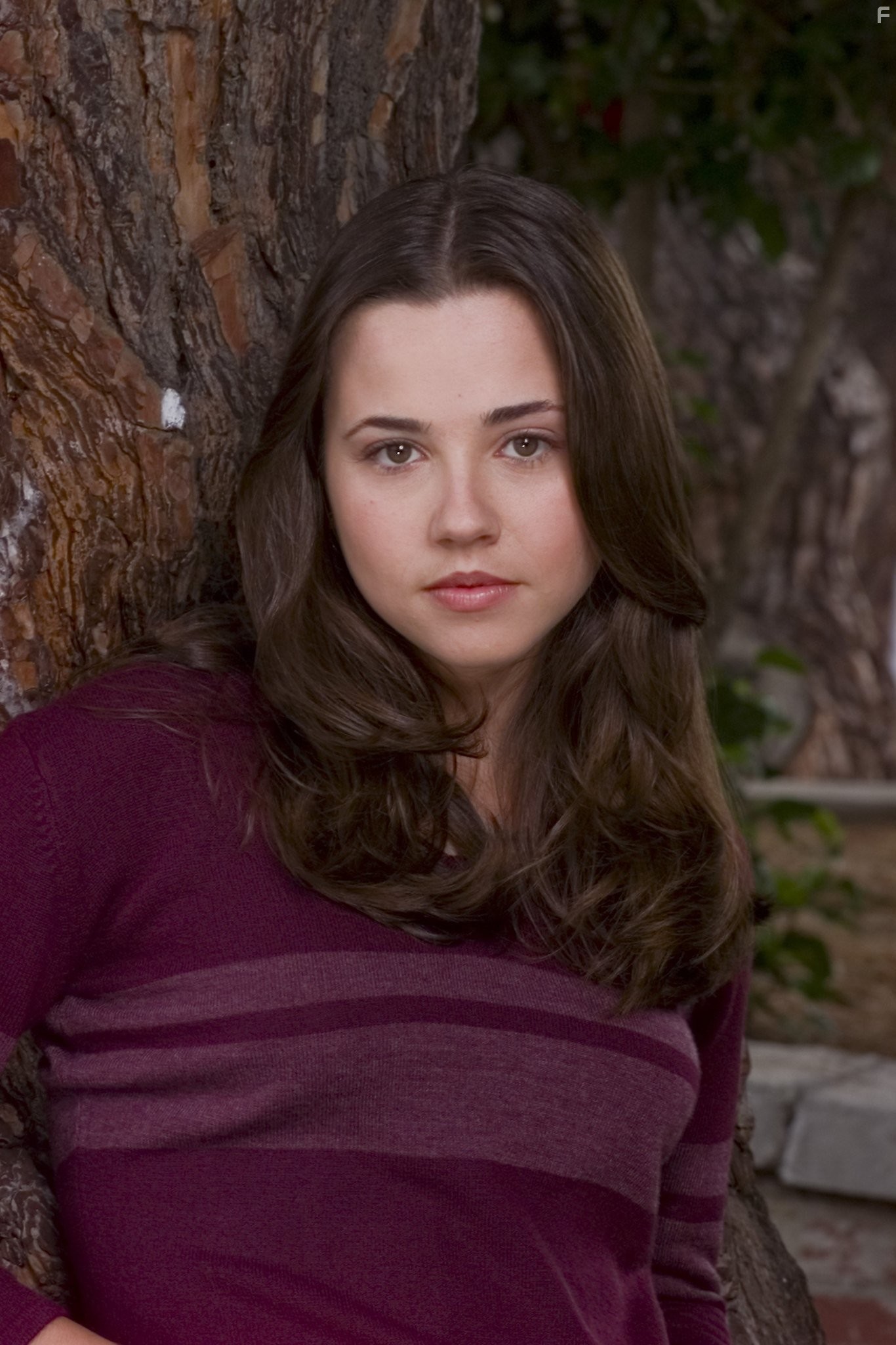 Linda Cardellini in Хулиганы и ботаны (1999)