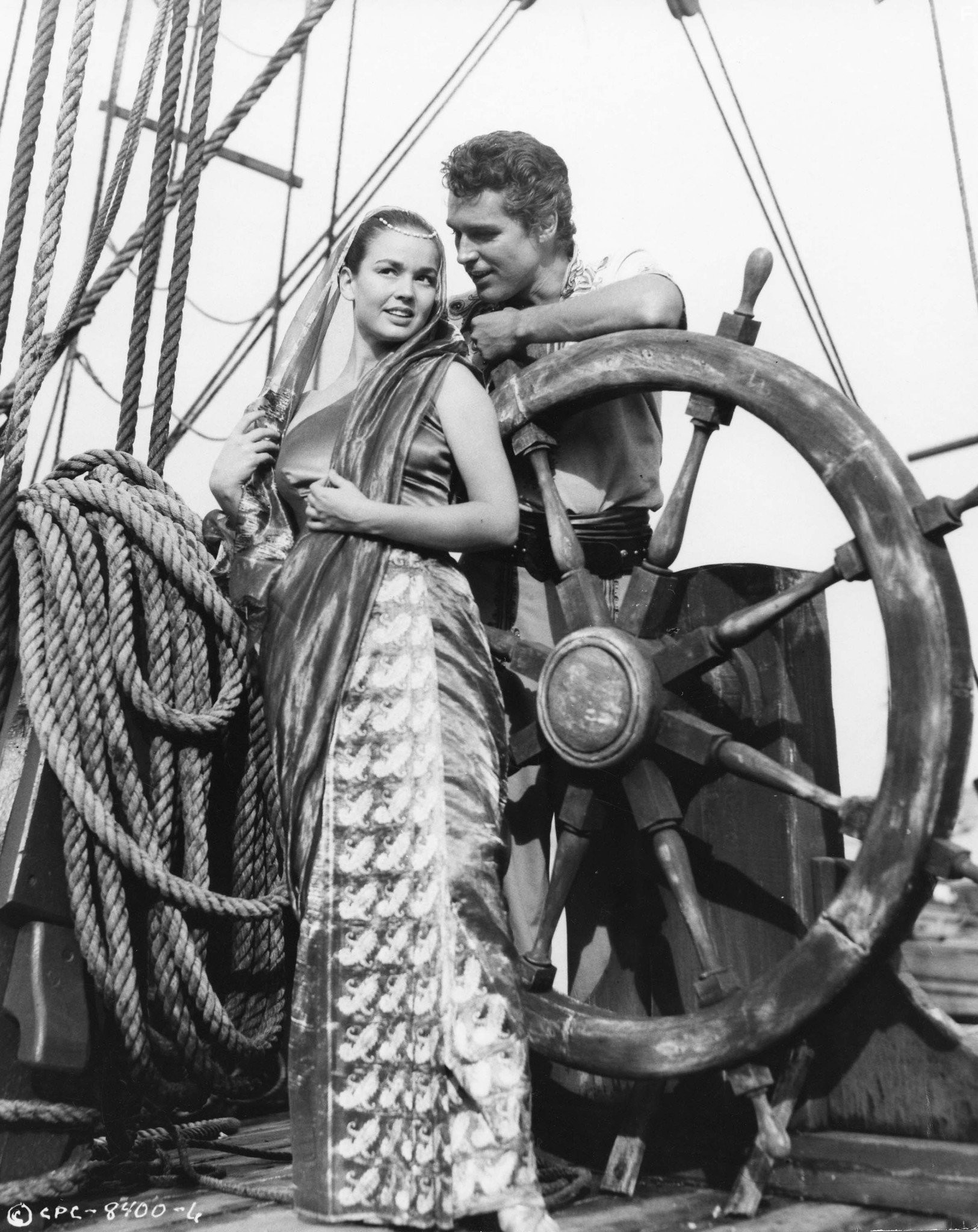 Kathryn Grant and Kerwin Mathews in Седьмое путешествие Синдбада (1958)