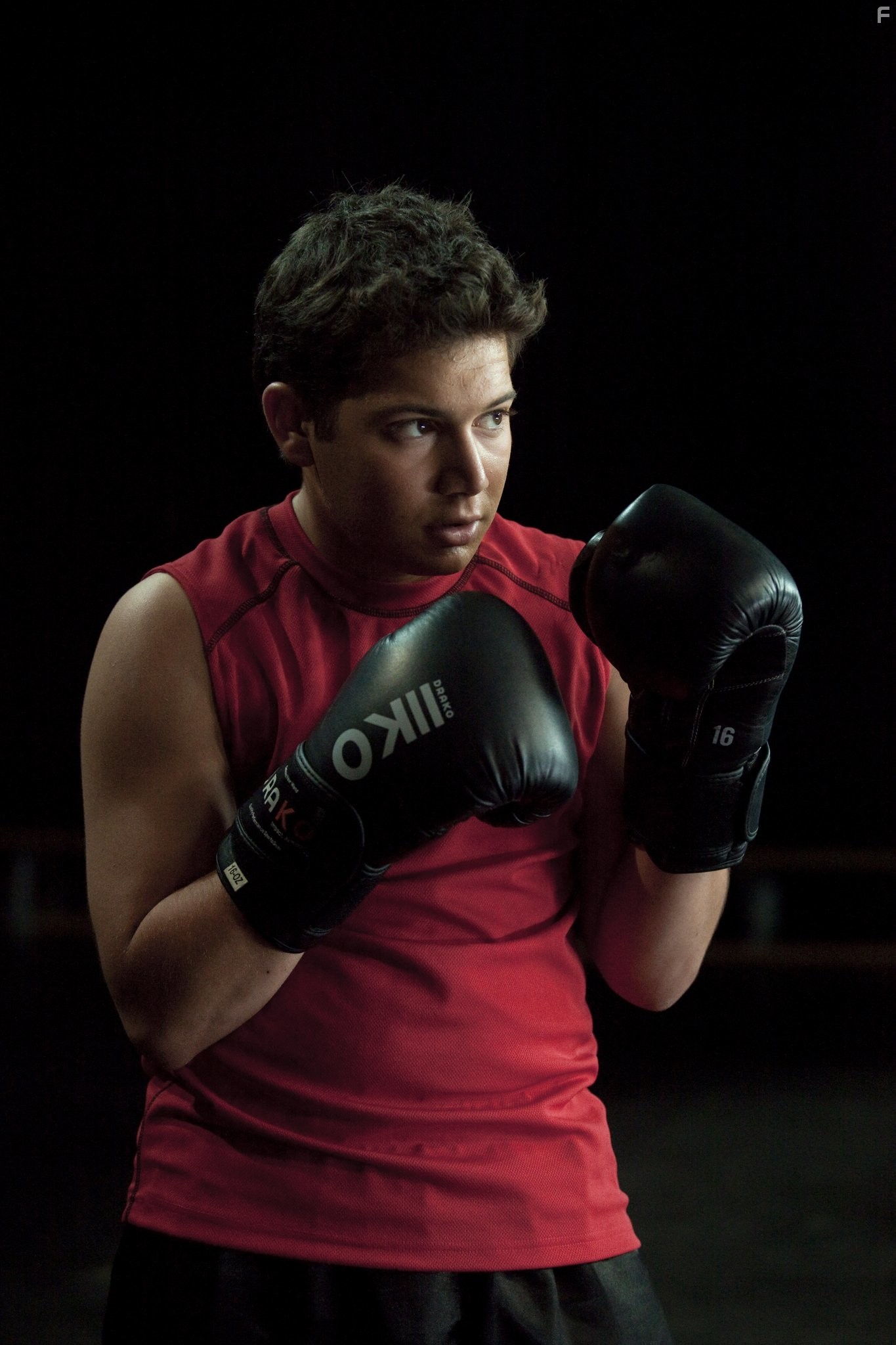 Daniel Magder in Нокаут (2011)