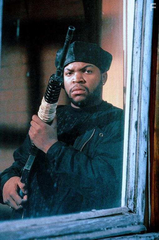 Ice Cube in Нарушение территории (1992)