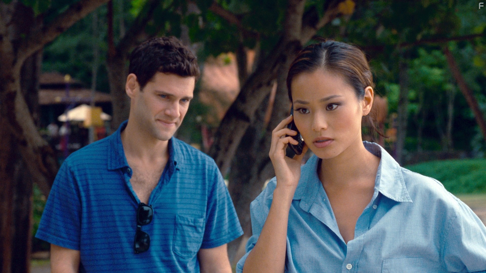 Justin Bartha and Jamie Chung in Мальчишник 2: Из Вегаса в Бангкок (2011)