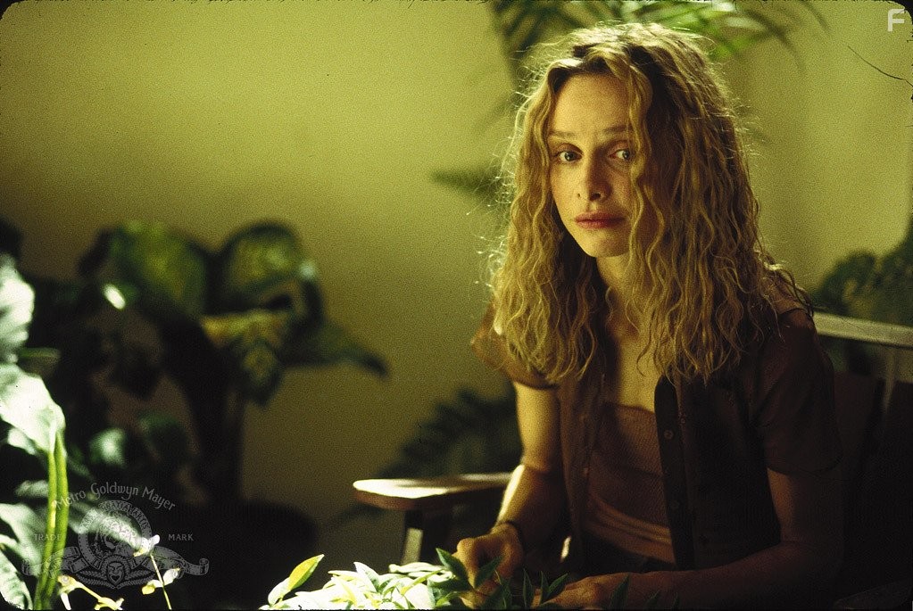 Calista Flockhart in Женские тайны (2000)