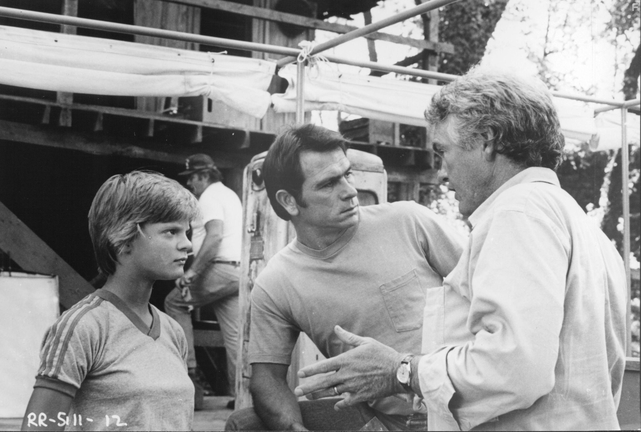 Tommy Lee Jones and Martha Plimpton in The River Rat (1984)