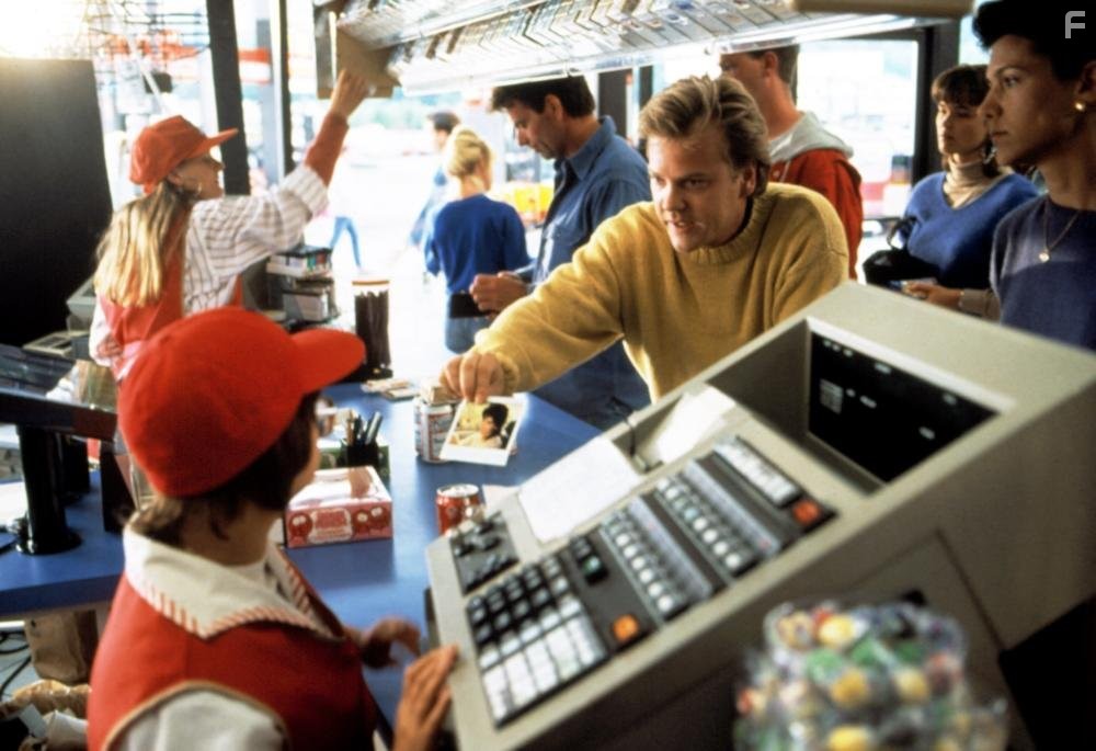 Kiefer Sutherland in Исчезновение (1993)