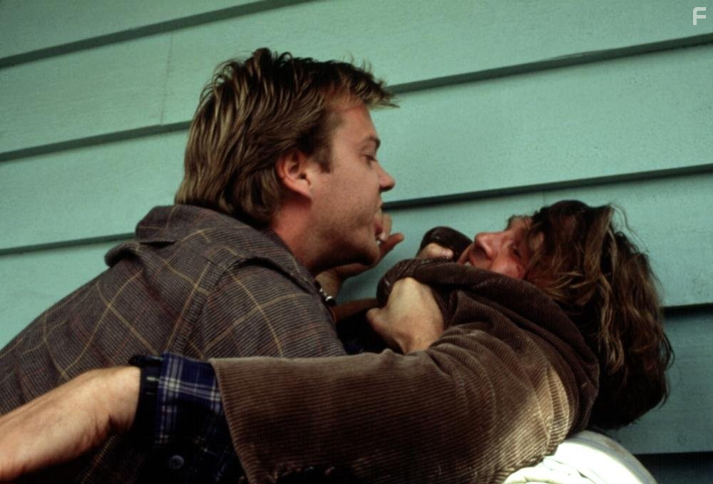 Jeff Bridges and Kiefer Sutherland in Исчезновение (1993)