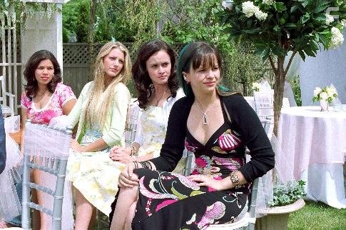 Alexis Bledel, Blake Lively, Amber Tamblyn, and America Ferrera in Джинсы - талисман (2005)