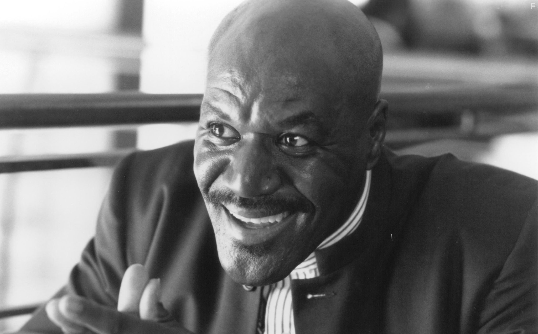 Delroy Lindo in Достать коротышку (1995)