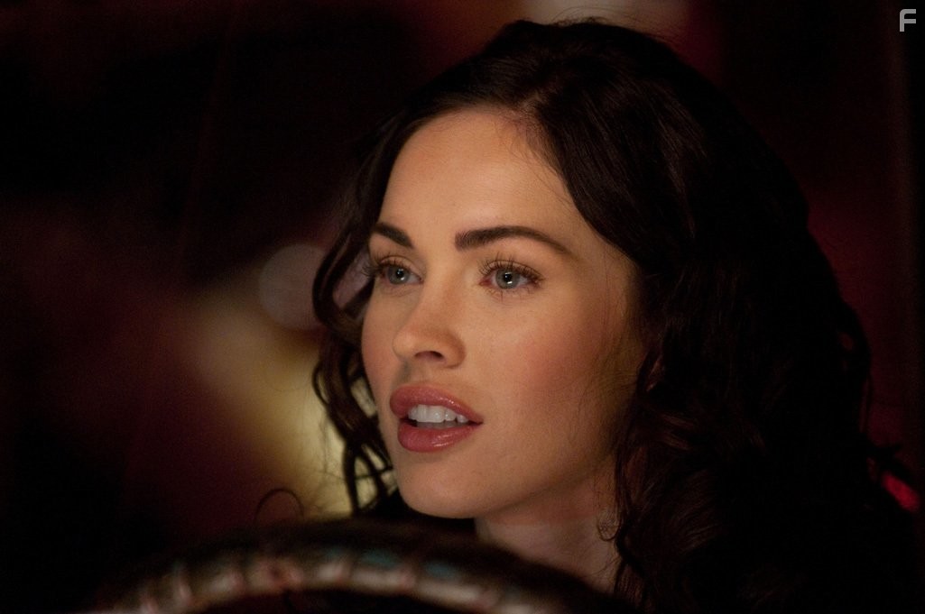 Megan Fox in Игры страсти (2010)