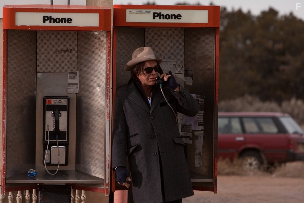 Mickey Rourke in Игры страсти (2010)