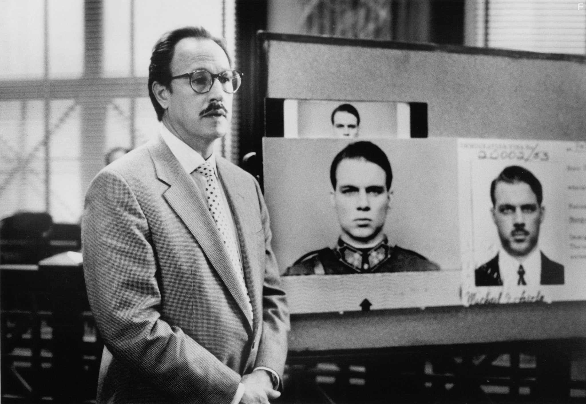 Frederic Forrest in Музыкальная шкатулка (1989)