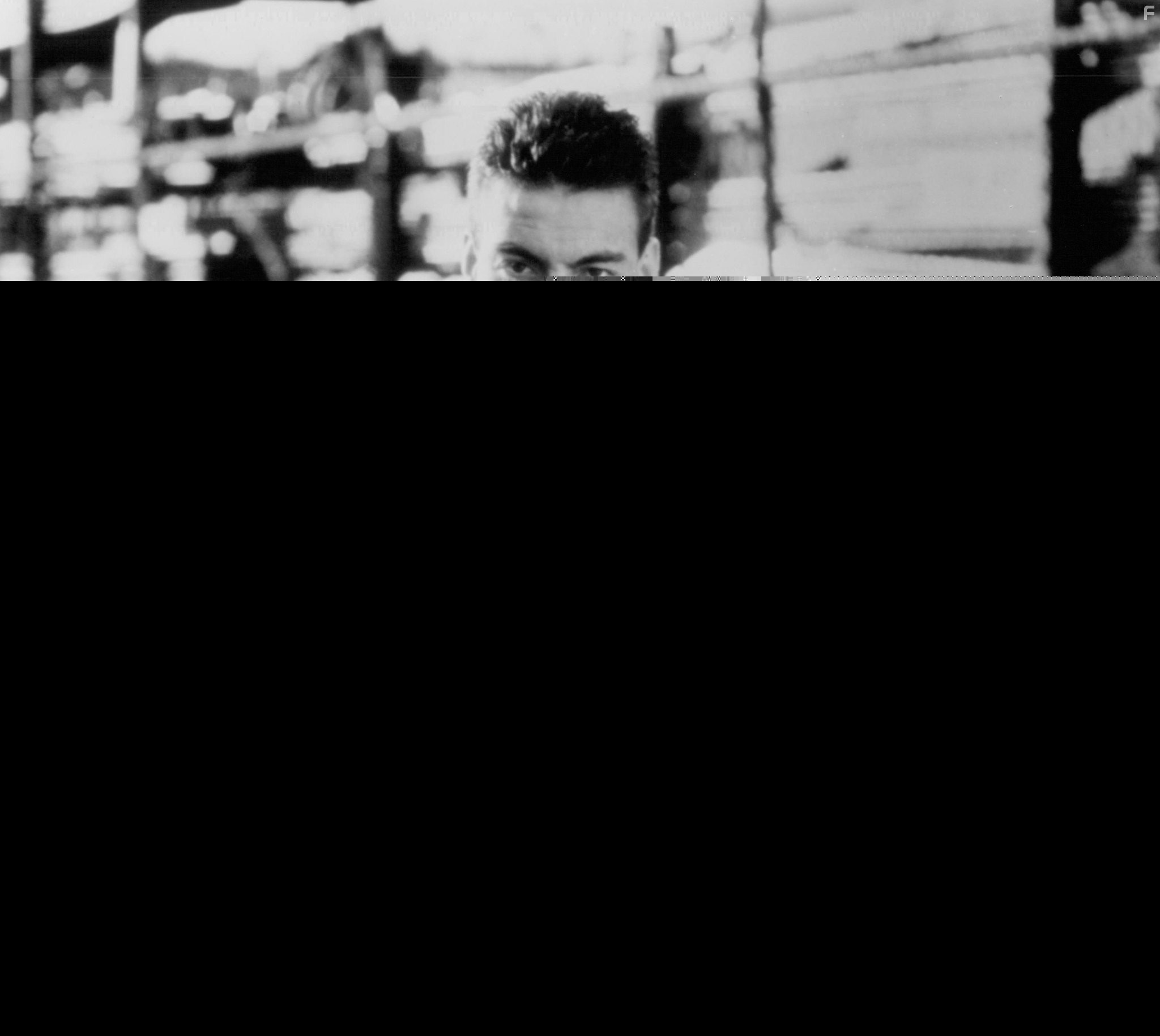 Jean-Claude Van Damme in Двойной удар (1991)