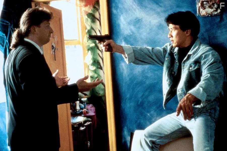Jackie Chan and Richard Faraci in Разборка в Бронксе (1995)