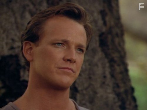 Robert Duncan McNeill in Звездный путь: Вояджер (1995)