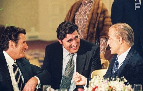 Richard Gere, Alfred Molina, and Stanley Tucci in Мистификация (2006)