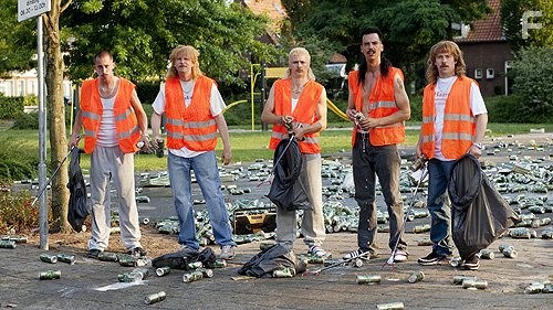 Steffen Haars, Flip Van der Kuil, Wesley van Gaalen, Huub Smit, and Tim Haars in Новые парни турбо (2010)